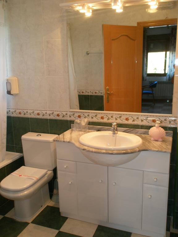 Hostal Los Rosales Alcaraz Room photo