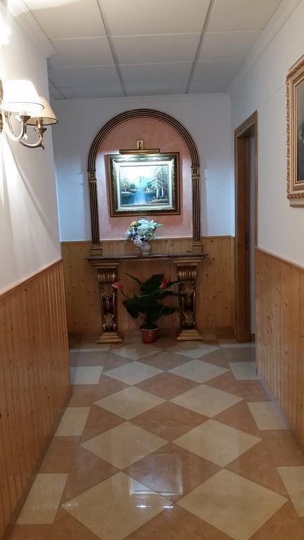 Hostal Los Rosales Alcaraz Room photo